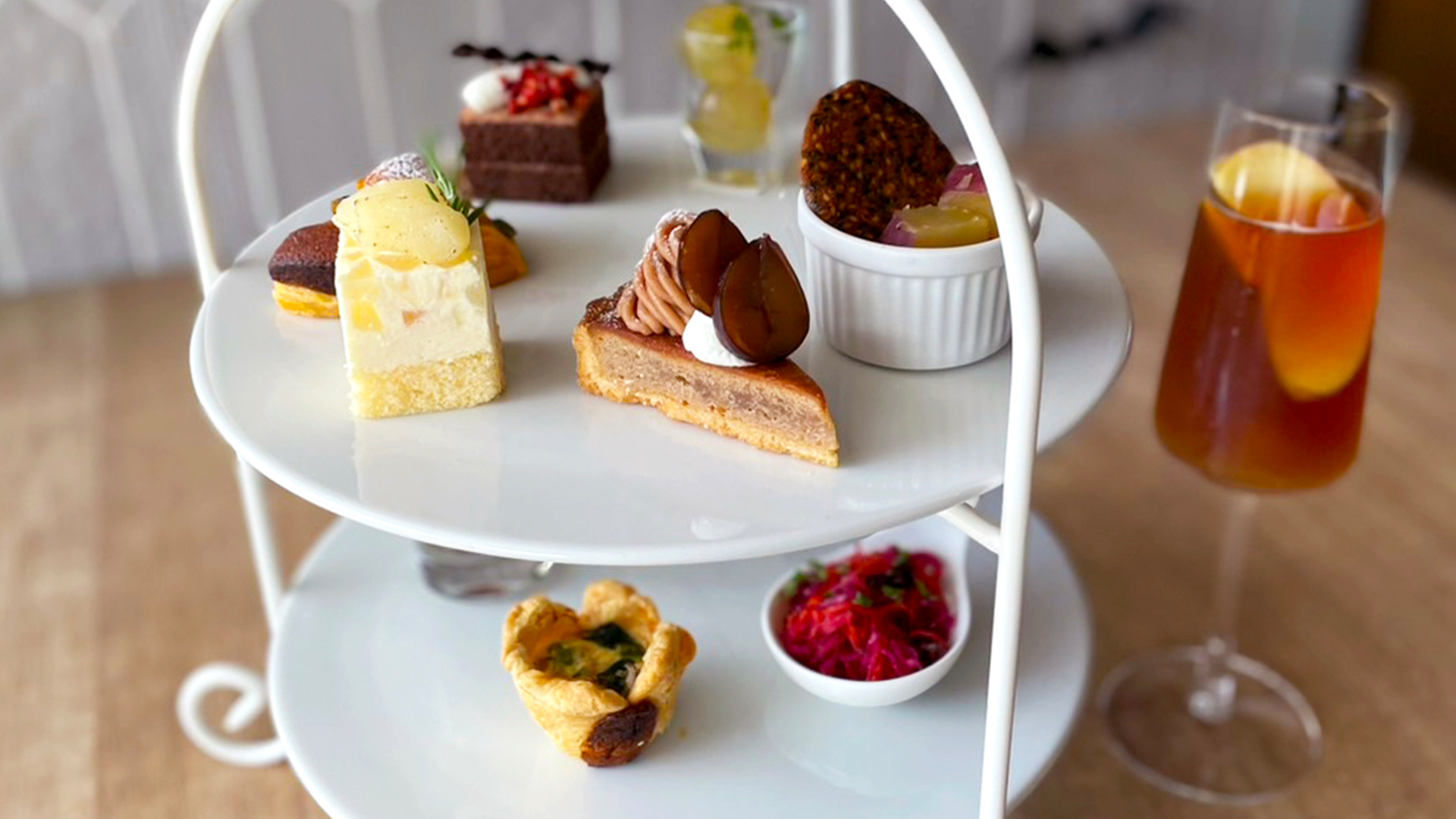 昼アフタヌーンティー